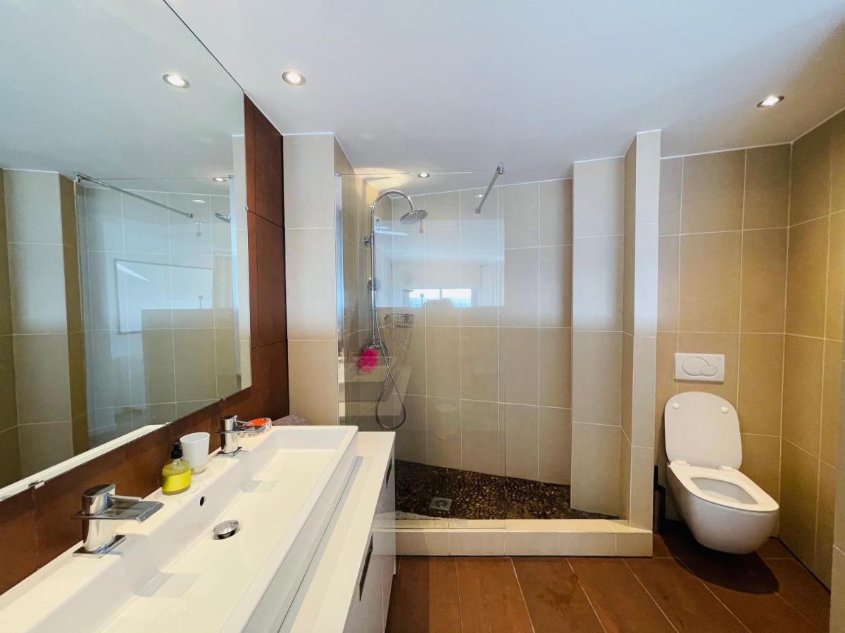 Grand Appartement - Central Beach - Residence De La Rose Сен Максим Екстериор снимка